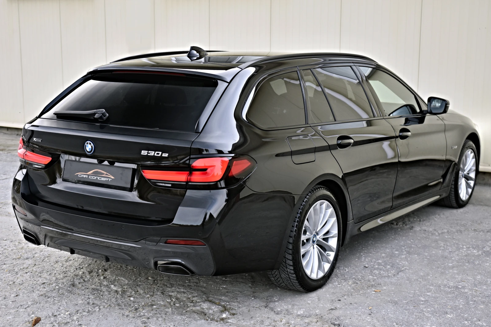 BMW 530E M-SPORT Xdrive 360 LASER EXCLUSIVE SHADOW PANO - изображение 4