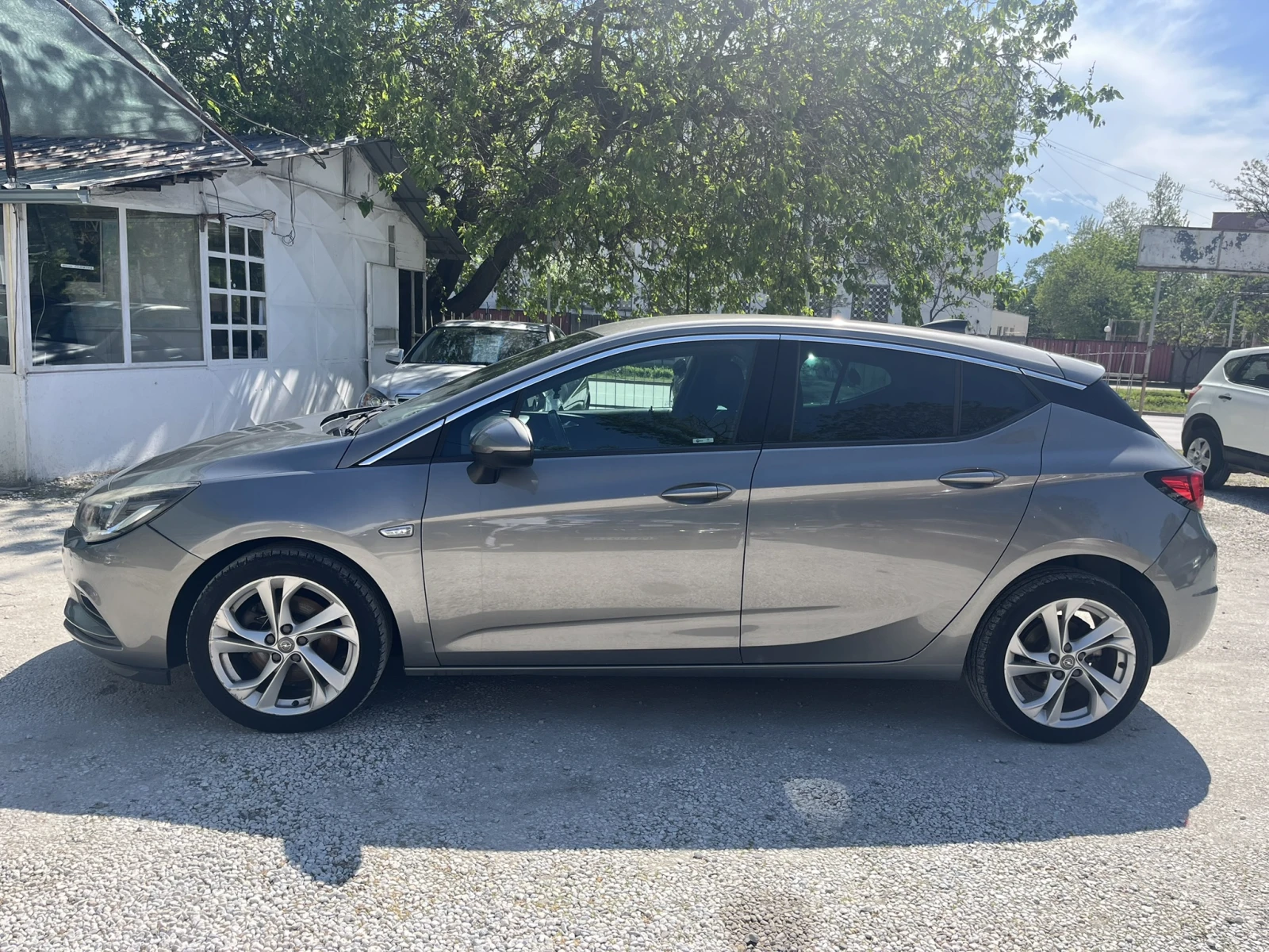 Opel Astra 1.6 CDTI -135 к.с. - изображение 3