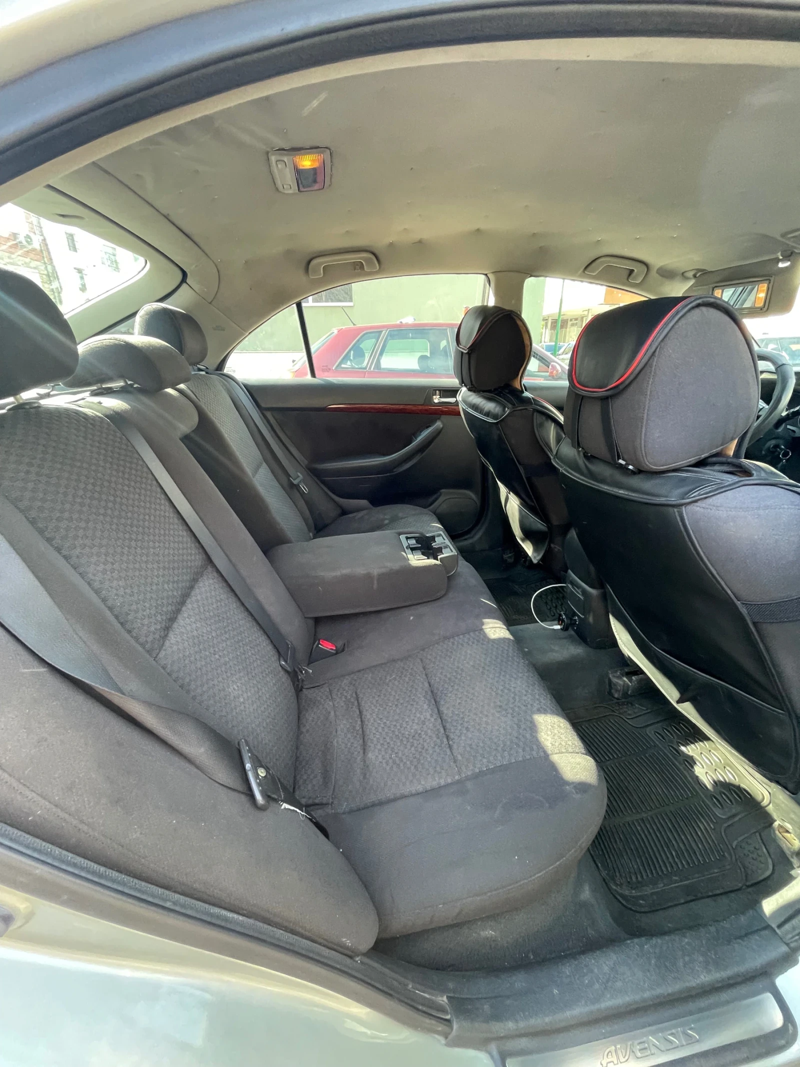 Toyota Avensis  - изображение 5
