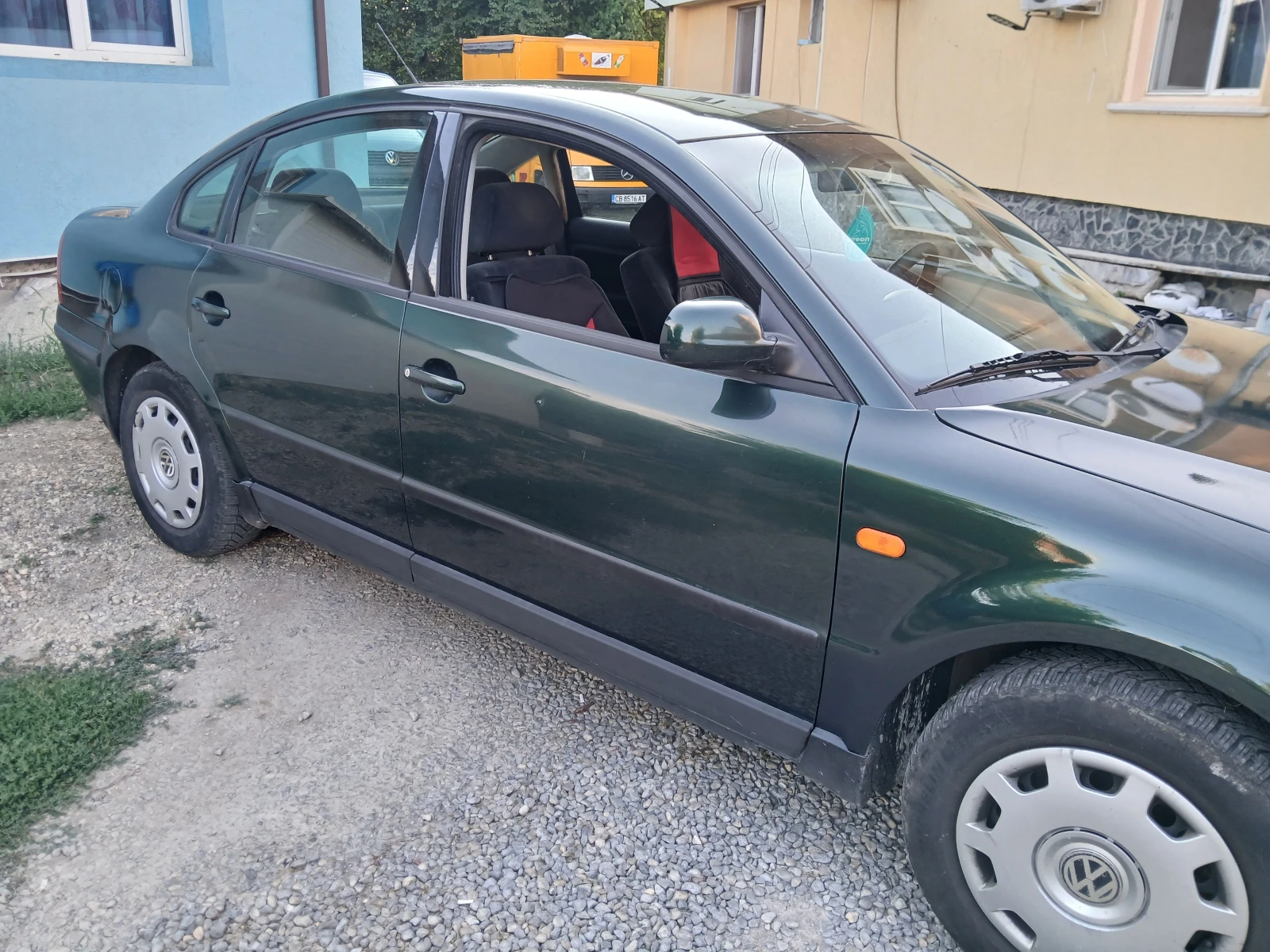 VW Passat 1.6газ клима  гаражен  - изображение 5