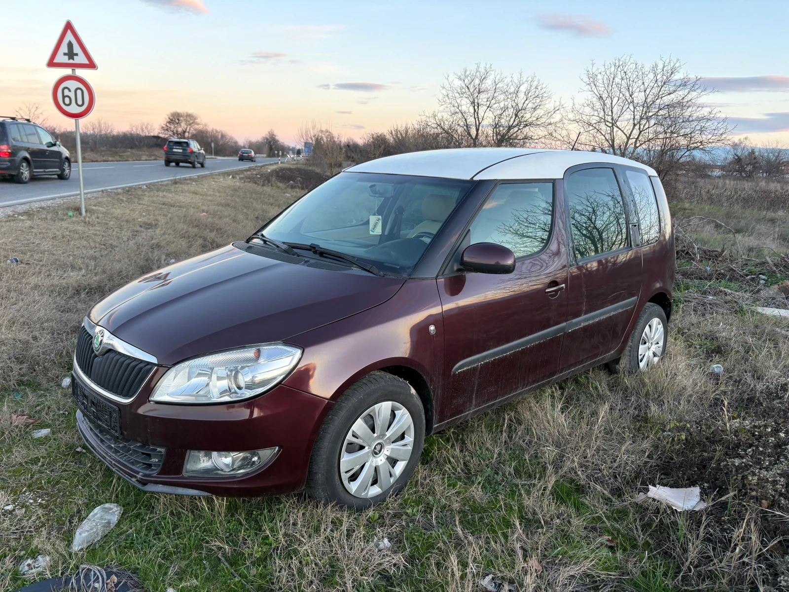Skoda Roomster 1.6 TDI 105 �� ������� ����������� ���������� | Mobile.bg � ����������� 2
