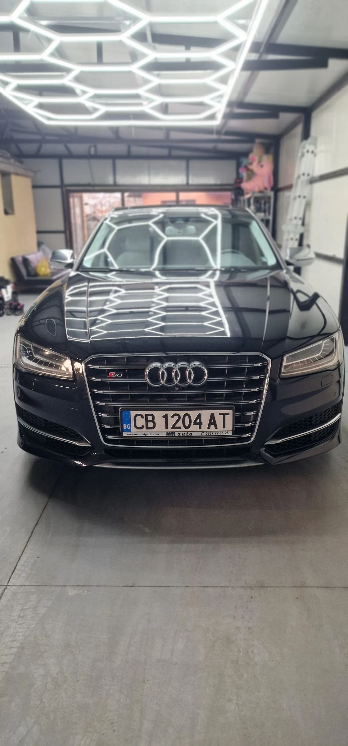 Audi S8  - изображение 2