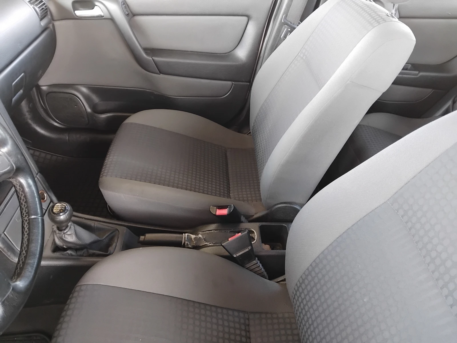 Opel Astra 1, 6 - изображение 5