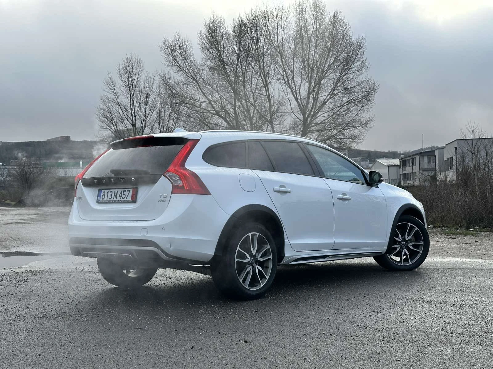 Volvo V60 Cross Country T5 AWD - изображение 6