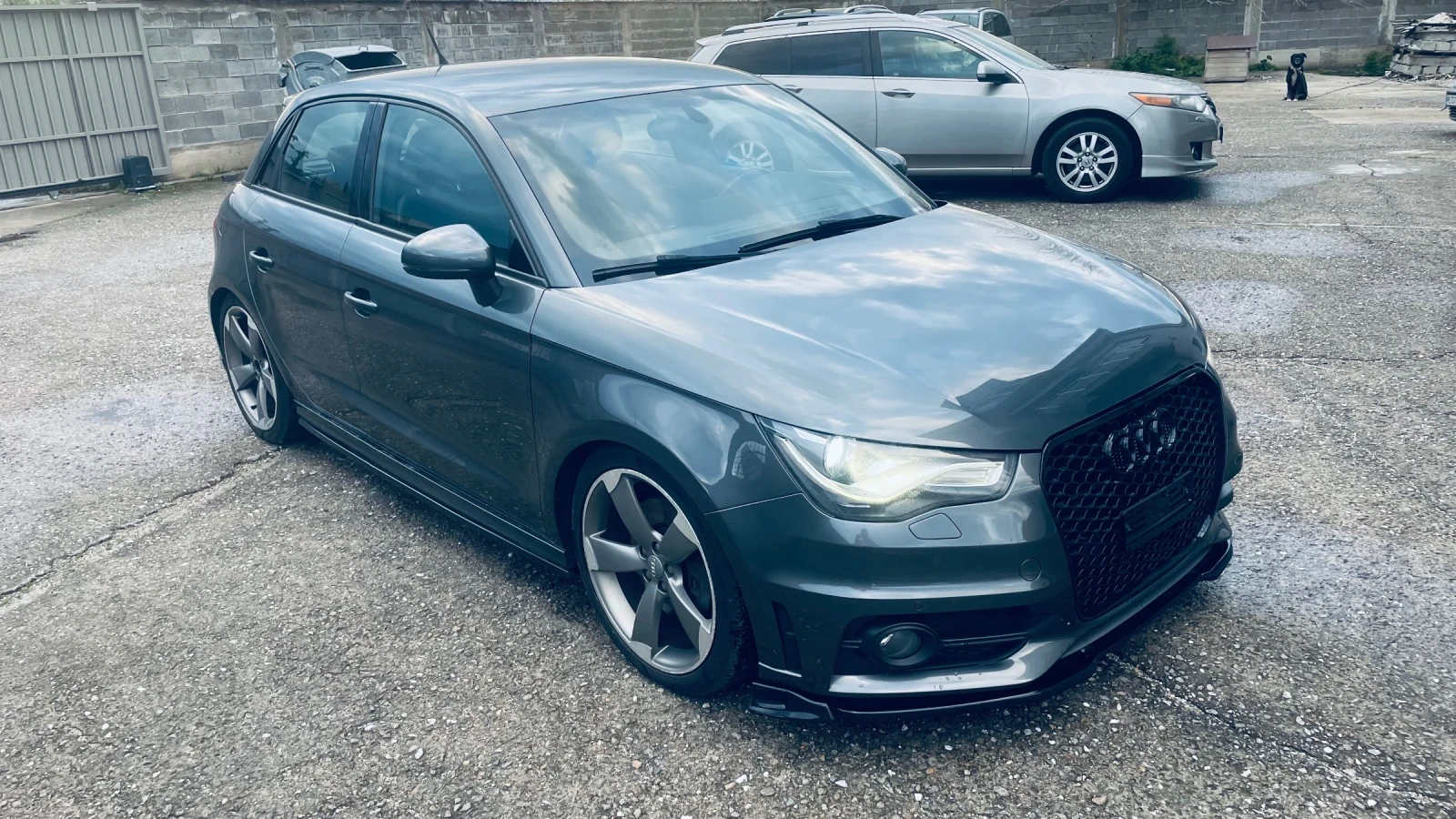 Audi A1, снимка 3 - Автомобили и джипове - 53846594