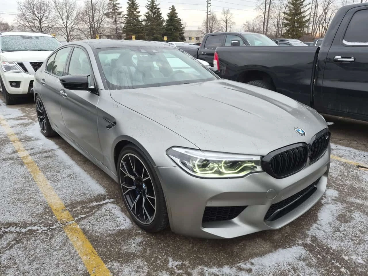 BMW M5 COMPETITION  CARFAX, снимка 2 - Автомобили и джипове - 53915561