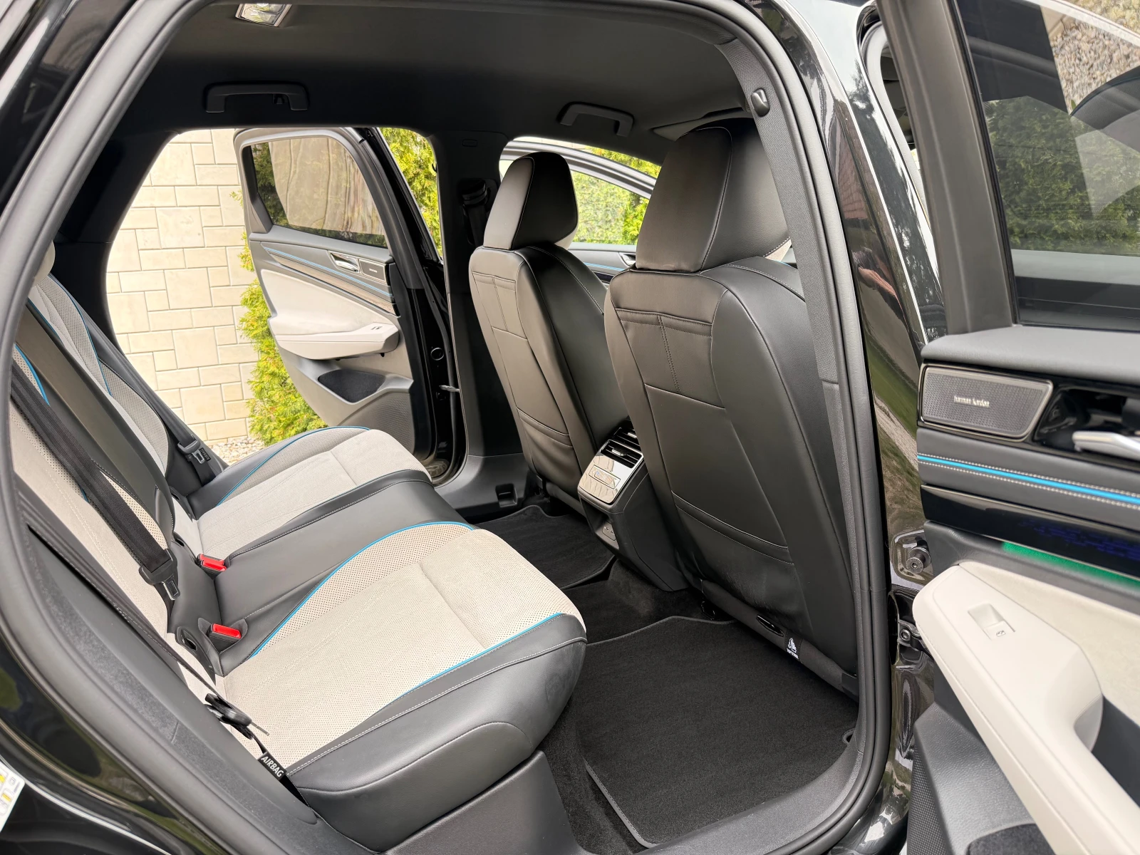 VW ID.7 PRO* 82KW/h* �������� | Mobile.bg � ����������� 12