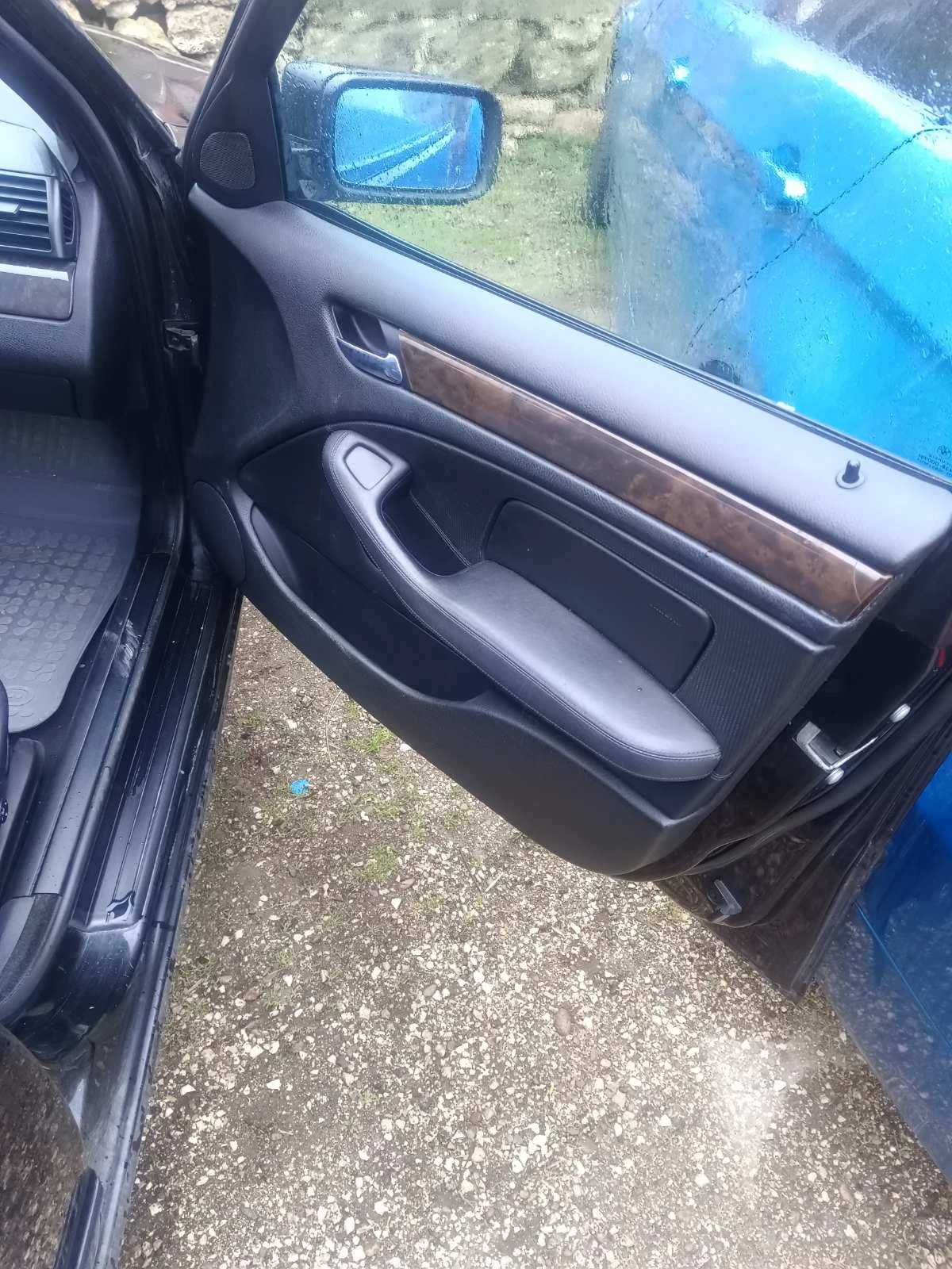 BMW 318 1.8, снимка 9 - Автомобили и джипове - 54017543