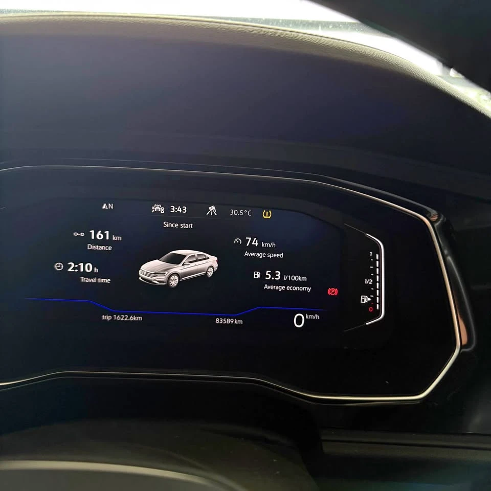 VW Jetta R LINE/CAM/��������/����� �����/����� ����������  | Mobile.bg � ����������� 9