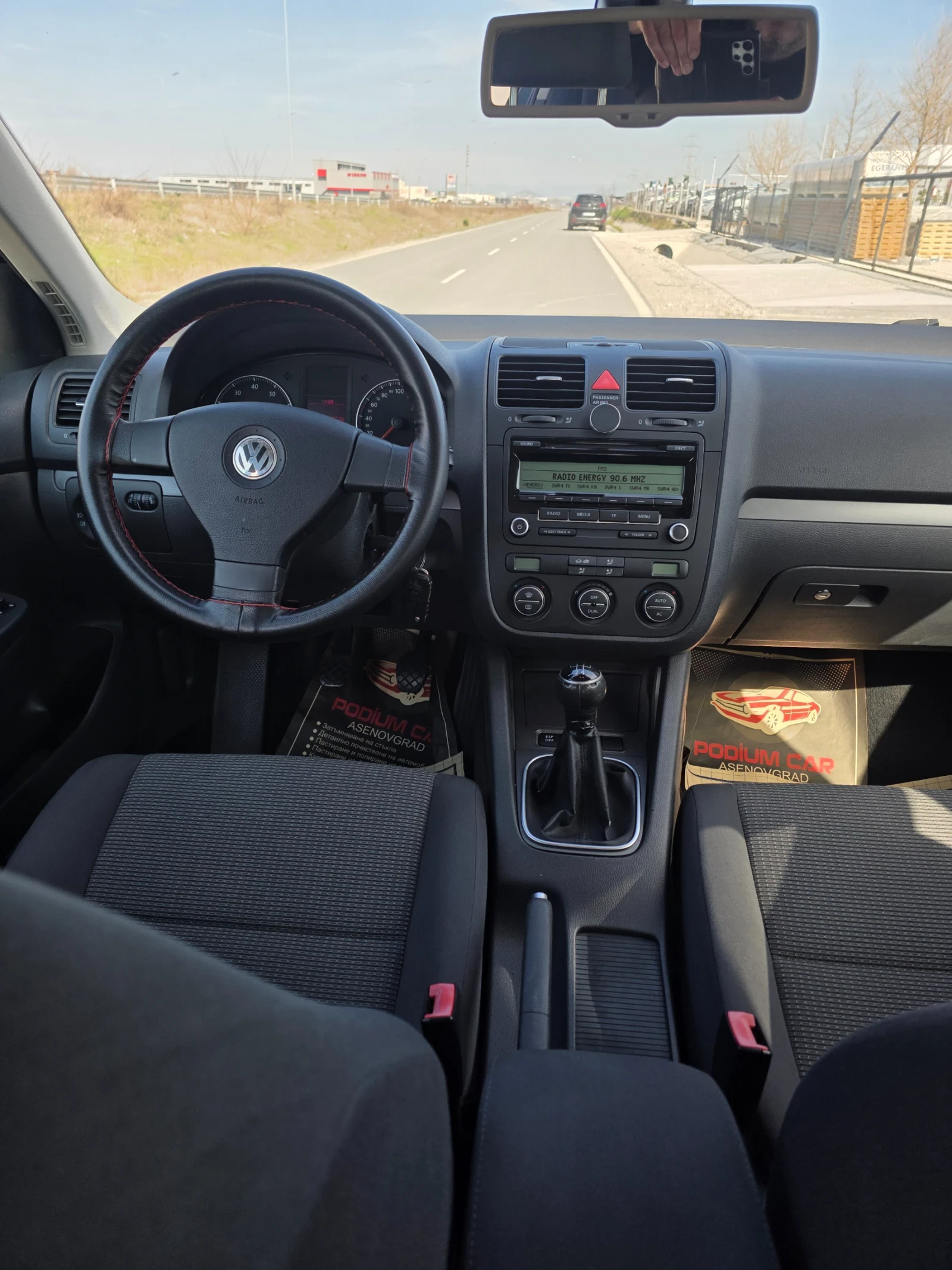 VW Golf Variant 1.6  102к.с., снимка 6 - Автомобили и джипове - 54048249
