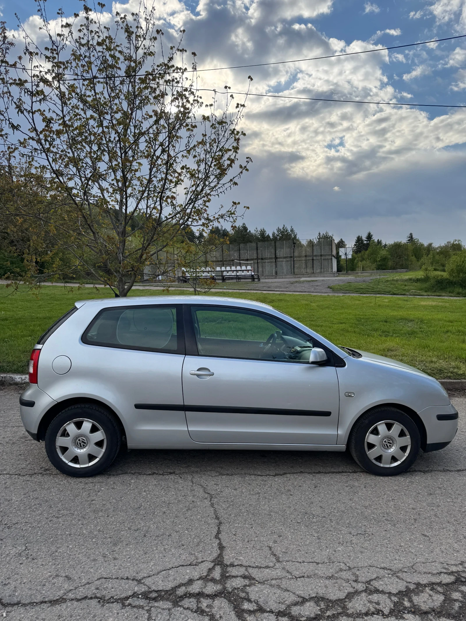 VW Polo, снимка 4 - Автомобили и джипове - 54392052