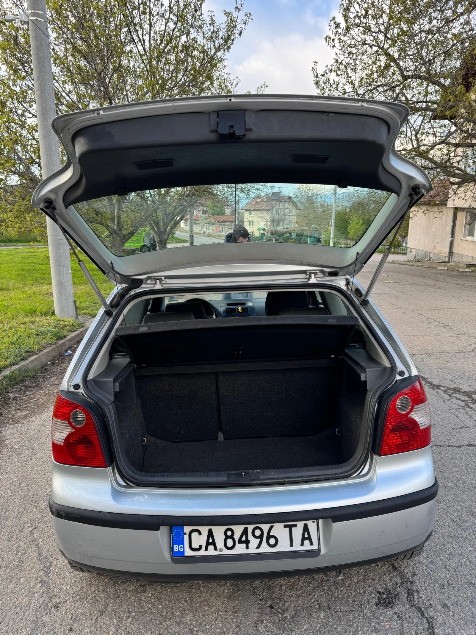 VW Polo, снимка 8 - Автомобили и джипове - 54392052