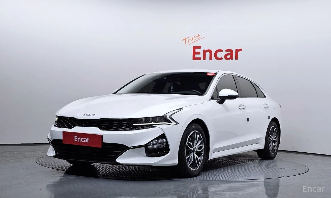 Kia K5 2.0* TRENDY* ПОДГРЕВ* КАМЕРА* КЕЙЛЕС* 