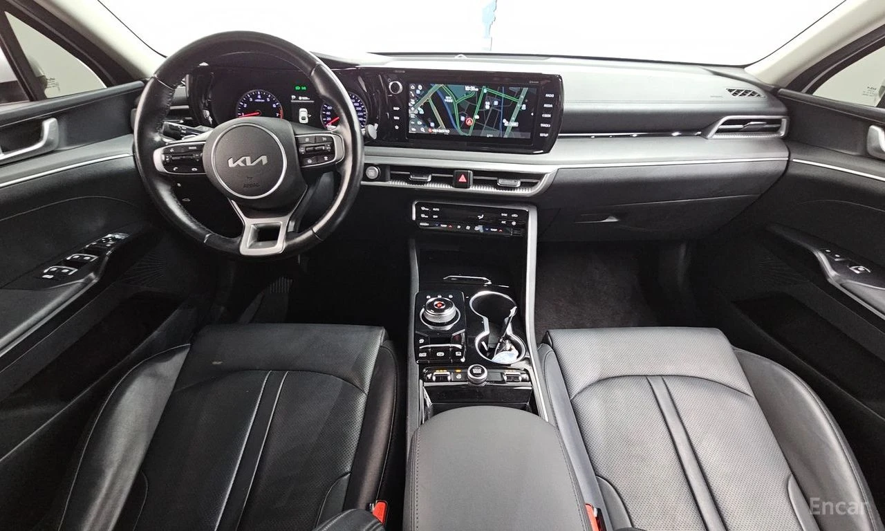 Kia K5 2.0* TRENDY* ПОДГРЕВ* КАМЕРА* КЕЙЛЕС* , снимка 8 - Автомобили и джипове - 54807627