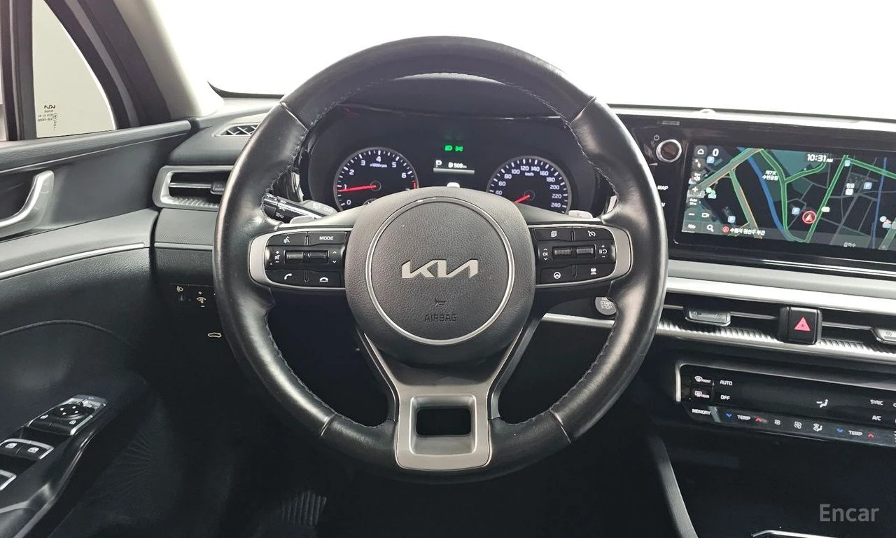 Kia K5 2.0* TRENDY* ПОДГРЕВ* КАМЕРА* КЕЙЛЕС* , снимка 9 - Автомобили и джипове - 54807627