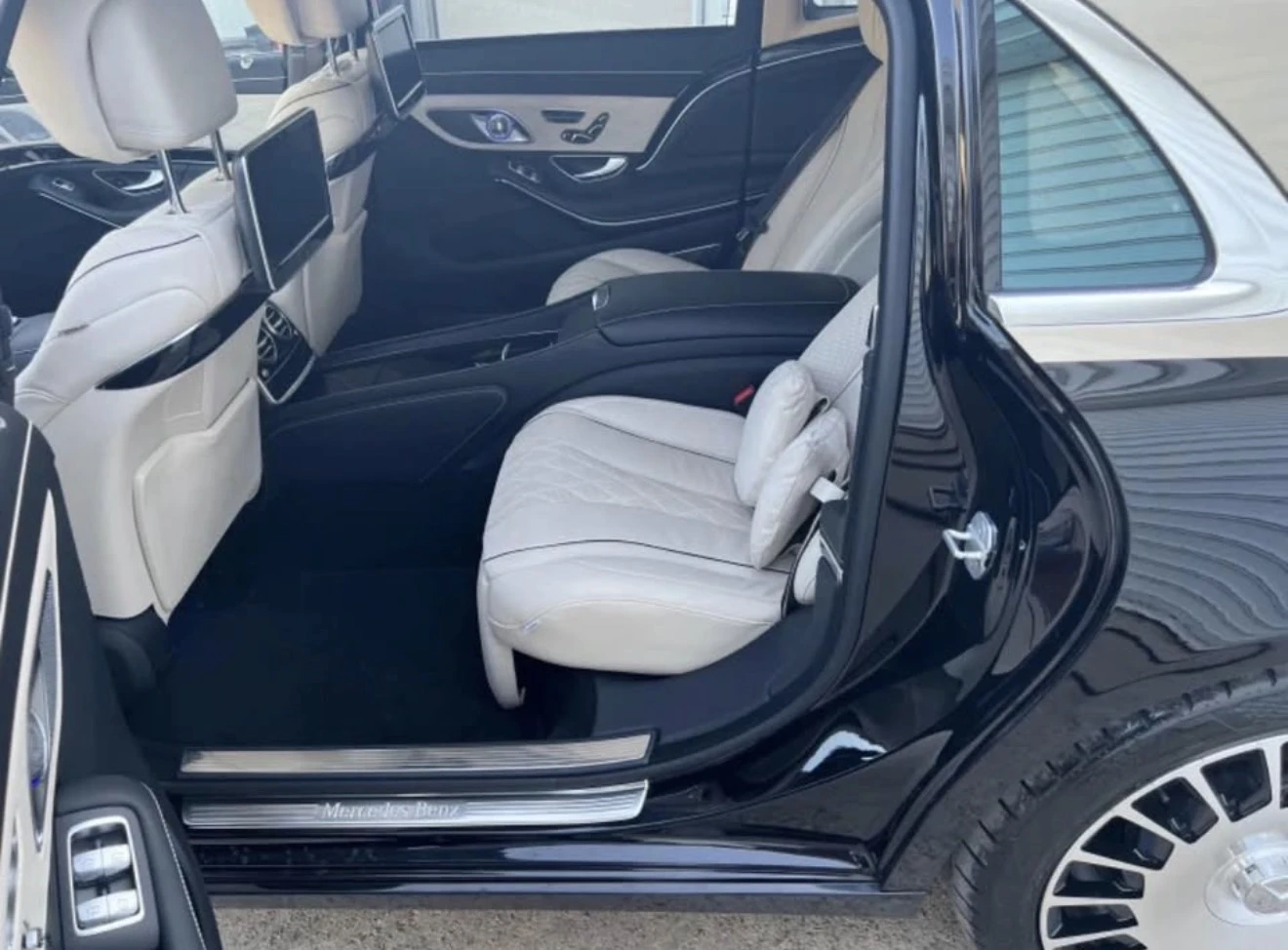 Maybach 62 S 600 V12 PULMANN ТОП СЪСТОЯНИЕ , снимка 5 - Автомобили и джипове - 54847073