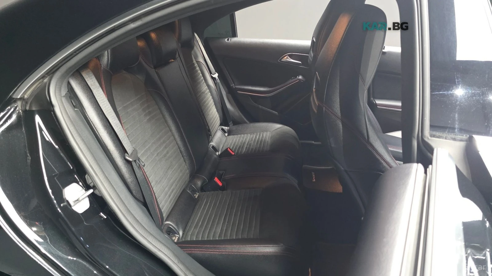 Mercedes-Benz CLA 220 AMG* КОЖА* ПОДГРЕВ* КАМЕРА, снимка 9 - Автомобили и джипове - 55735785