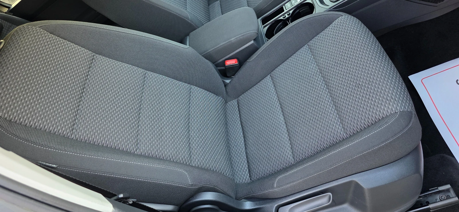 VW Touran 1.4TSI * АВТОМАТИК* 7 МЕСТЕН* DISTRONIC* ШВЕЙЦАРИЯ, снимка 10 - Автомобили и джипове - 55827231