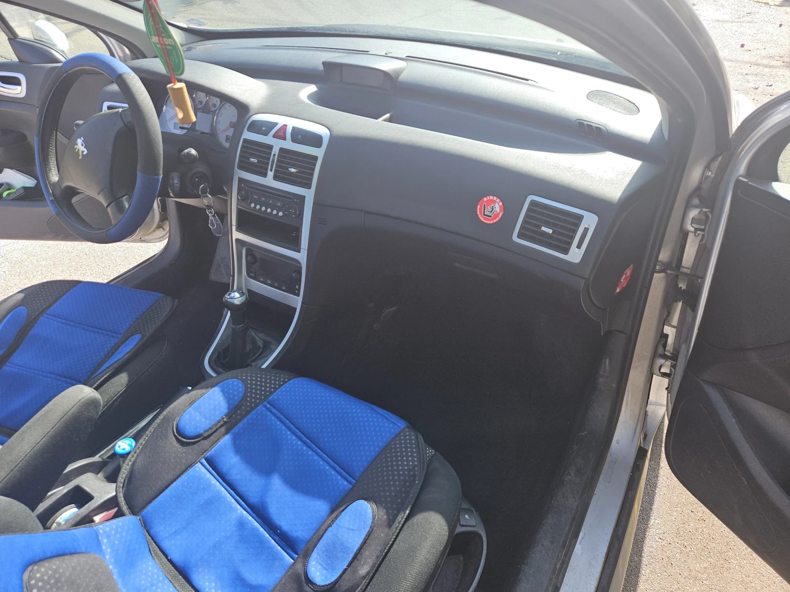 Peugeot 307 S w  2 бензин 140кс 2008г, снимка 3 - Автомобили и джипове - 55885135