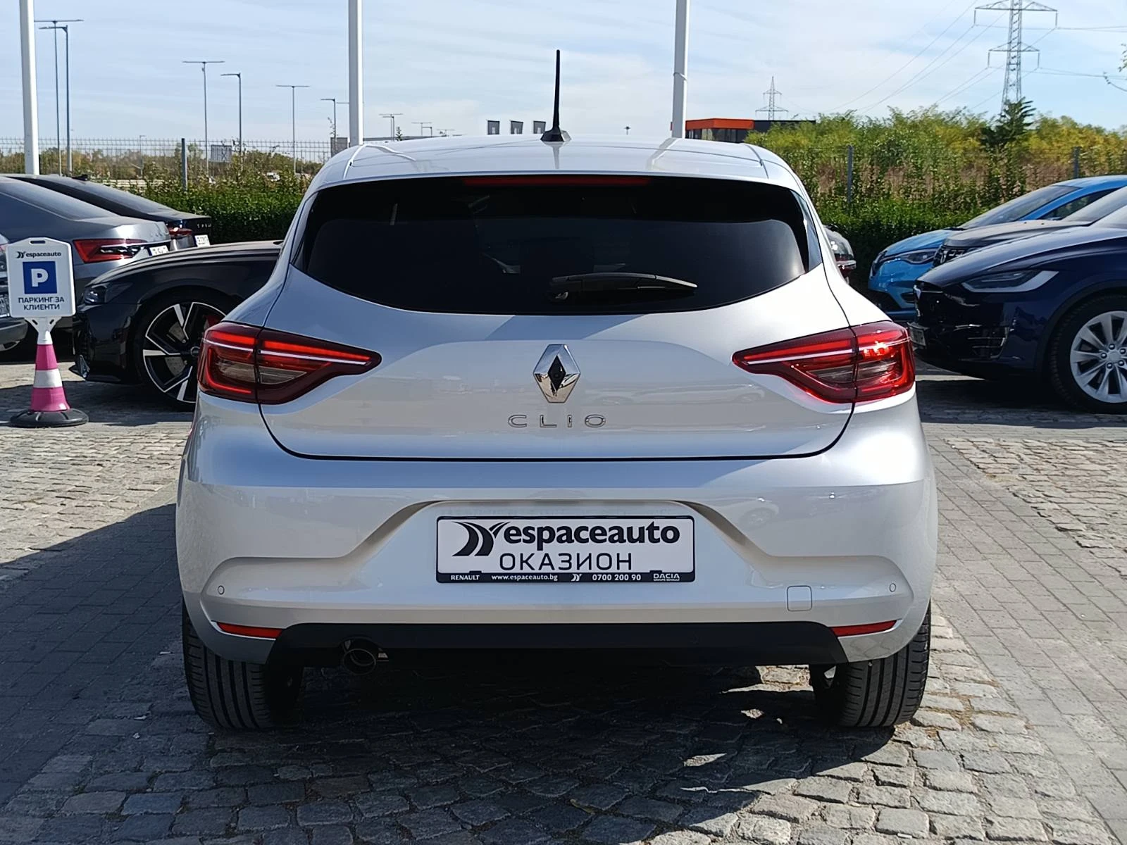 Renault Clio 1.0Sce/ 65�.�. | Mobile.bg � ����������� 4