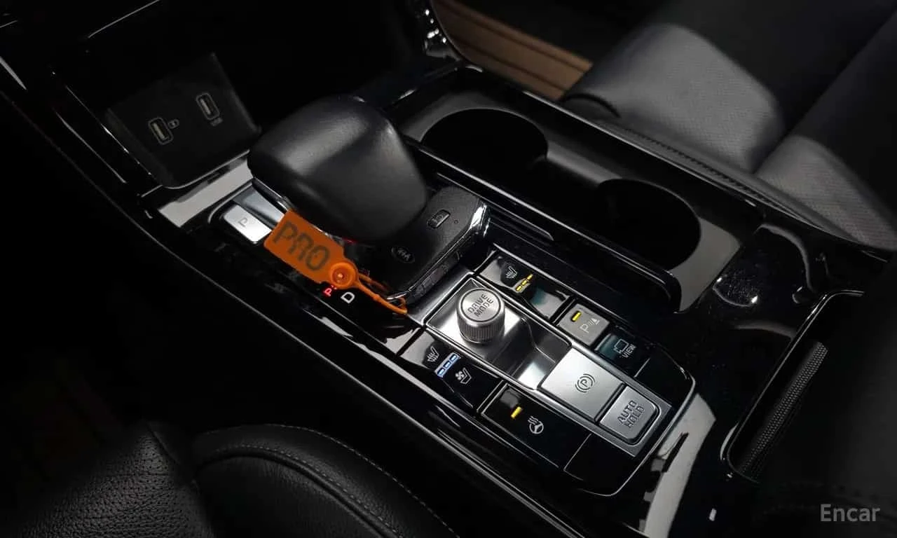 Kia K7 * 3.0 LPI Prestige * , снимка 9 - Автомобили и джипове - 56585363