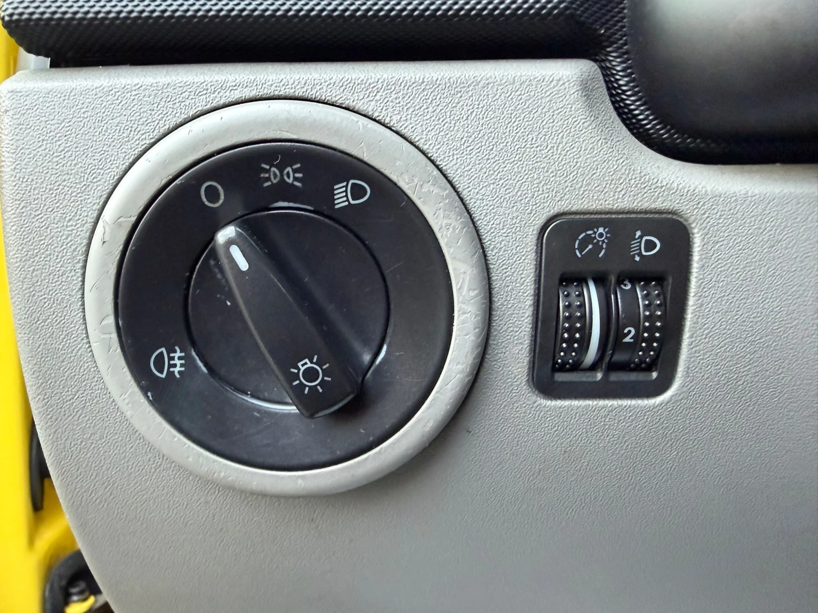 VW Beetle 2.0I KLIMATIK RECARO LEDER ������!!! | Mobile.bg � ����������� 12