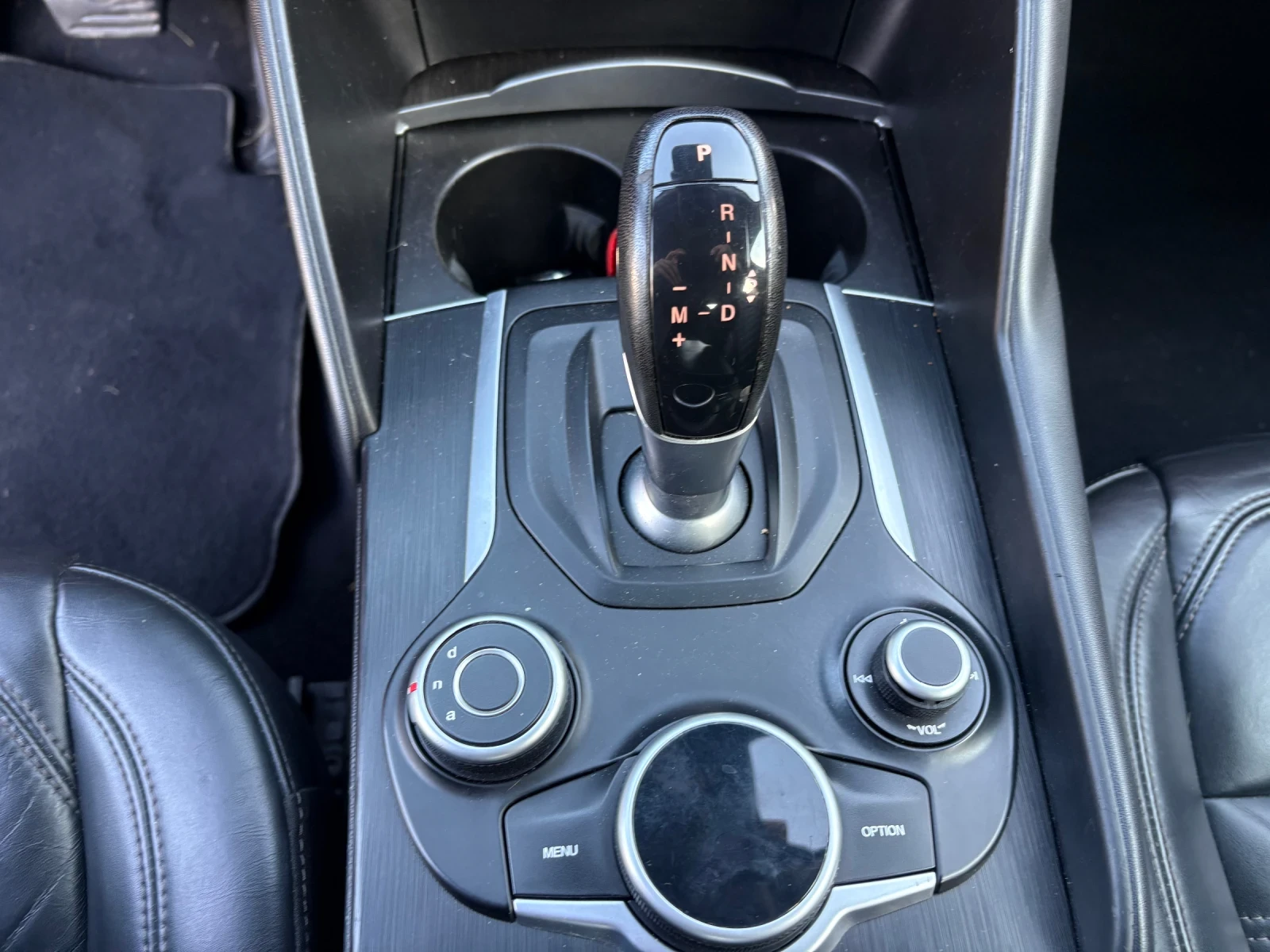 Alfa Romeo Giulia 2.2 JTD 180�� 8HP* EURO6B*  | Mobile.bg � ����������� 15