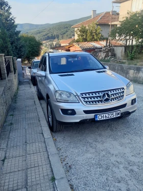     Mercedes-Benz ML 320