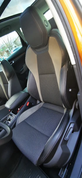 Skoda Karoq 1.5 TSI Гаранционна Бензин /Газ, снимка 9