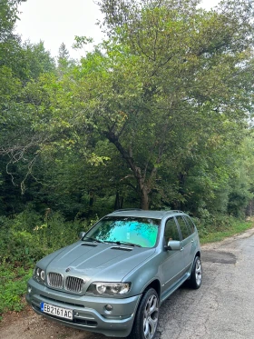 ������ BMW X5