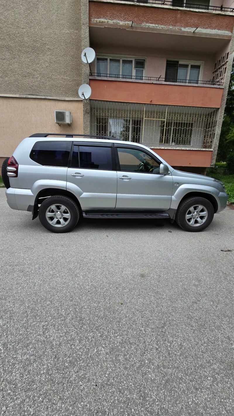 Toyota Land cruiser, снимка 5 - Автомобили и джипове - 48697948