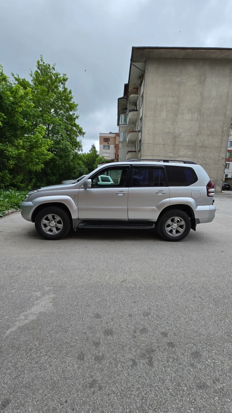 Toyota Land cruiser, снимка 2 - Автомобили и джипове - 47451966