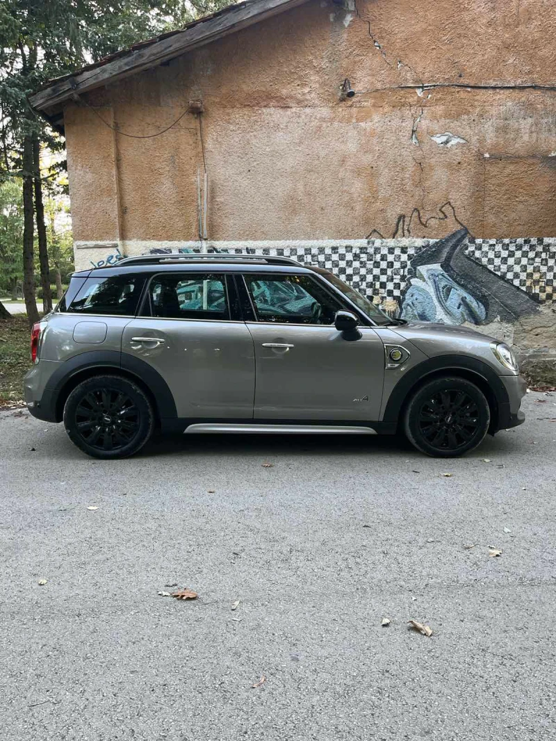 Mini Countryman SE ALL 4, снимка 5 - Автомобили и джипове - 49110927