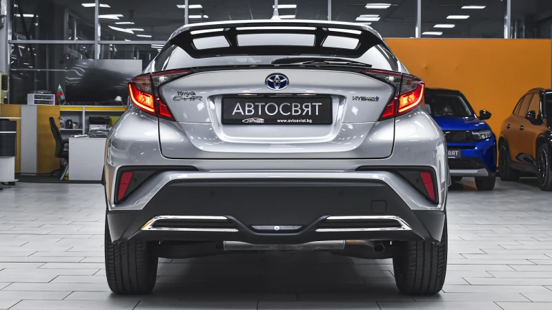 Toyota C-HR 2.0 Hybrid Club Automatic, снимка 3 - Автомобили и джипове - 51294536