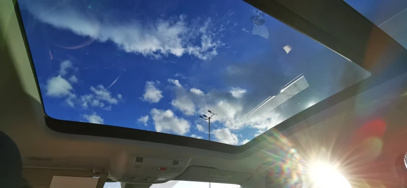 Skoda Karoq 1.5 TSI Гаранционна Бензин /Газ, снимка 17 - Автомобили и джипове - 53467952