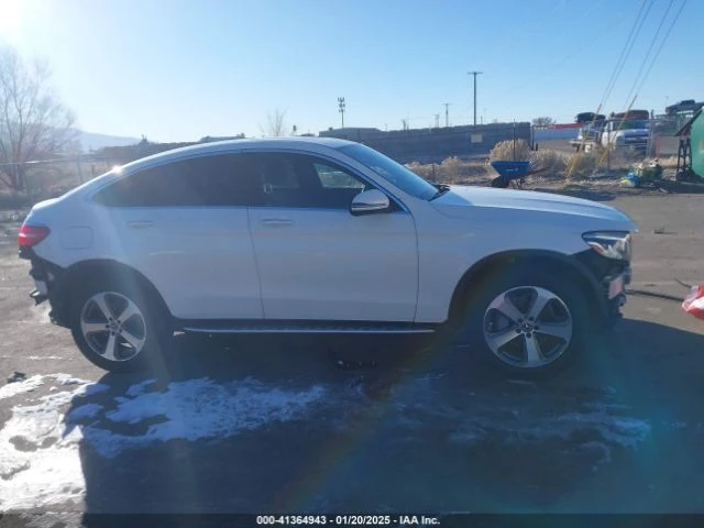 Mercedes-Benz GLC * CARFAX* АВТОФИНАНСИРАНЕ* БЕЗ ПЪРВОНАЧАЛНА ВНОСКА, снимка 6 - Автомобили и джипове - 49461107