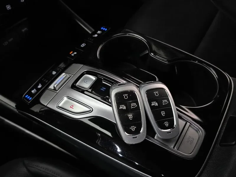 Hyundai Tucson 1.6 Hybrid - САМО 30% АВАНС, снимка 9 - Автомобили и джипове - 55991563