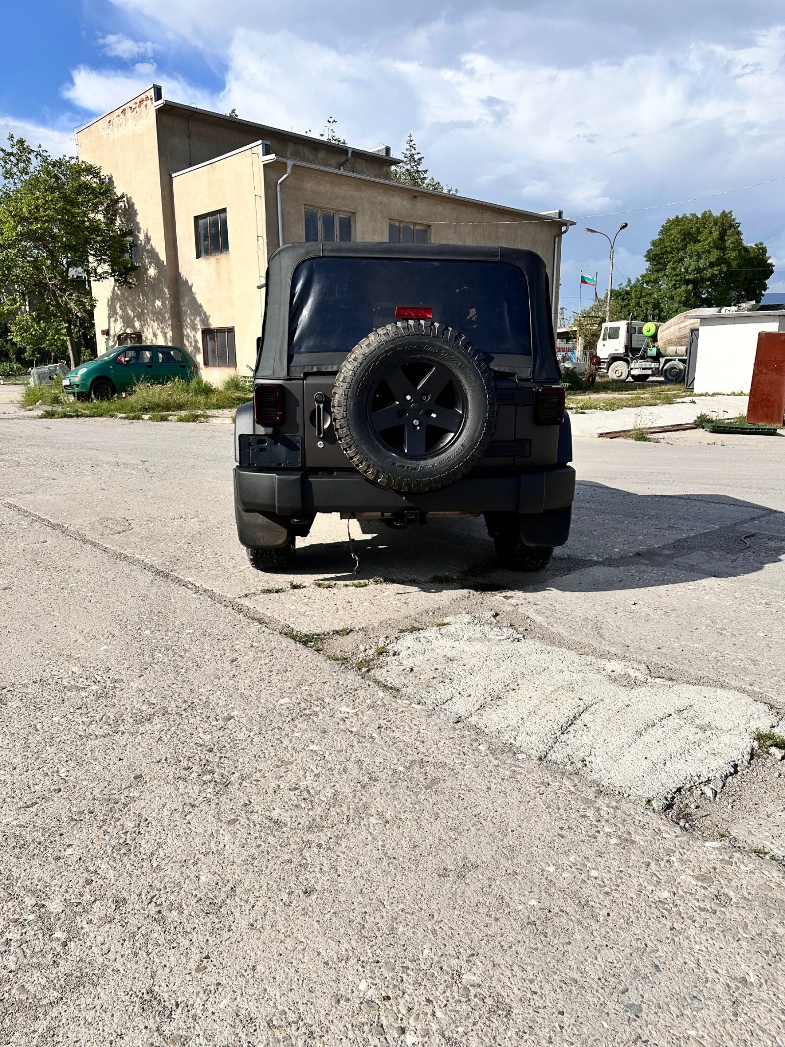 Jeep Wrangler JK 3.6 290к.с  Sport Sahara  - изображение 8