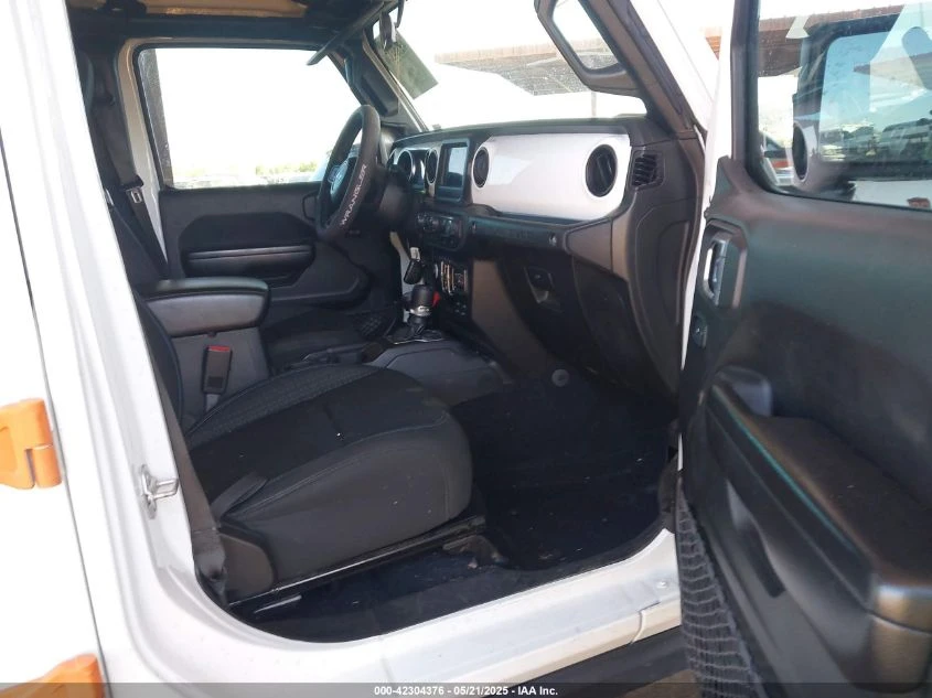 Jeep Avenger 3.6L V-6 DOHC, VVT, 285HP 4X4 Drive - изображение 10