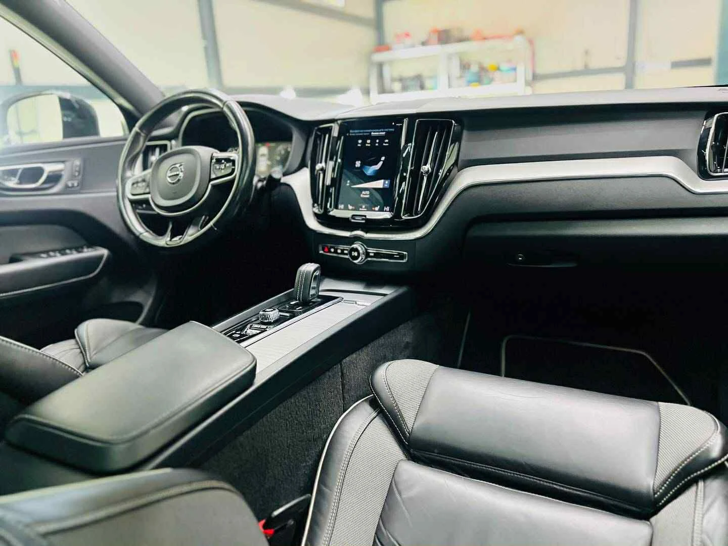 Volvo XC60  - изображение 6