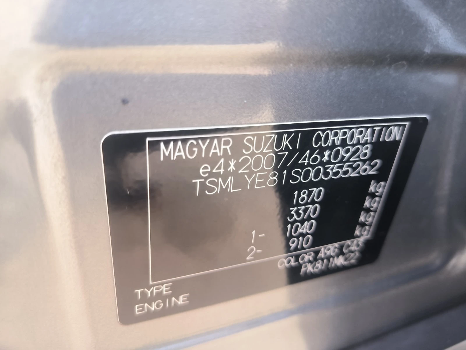 Suzuki Vitara 4x4-1.6d-Navi-Kamera-Keyless-Euro-6B - изображение 10