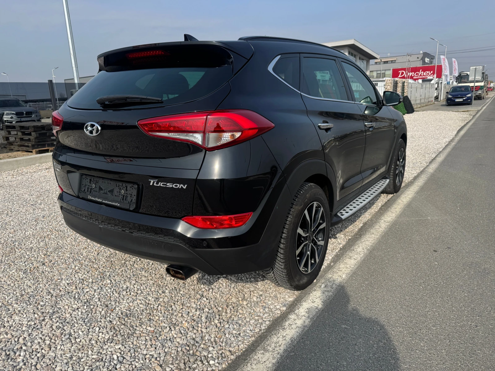 Hyundai Tucson 1.7 Diesel, снимка 6 - Автомобили и джипове - 53875170
