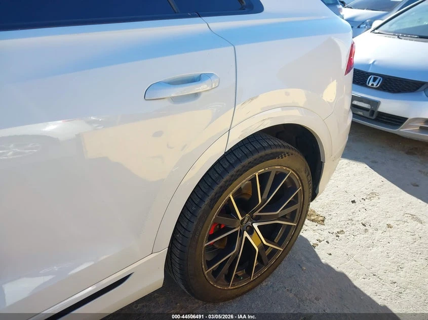 Audi Q8 3.0l Prestige 55 Tfsi Quattro Tiptronic, снимка 6 - Автомобили и джипове - 54093942