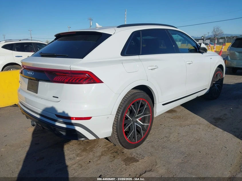 Audi Q8 3.0l Prestige 55 Tfsi Quattro Tiptronic, снимка 4 - Автомобили и джипове - 54093942