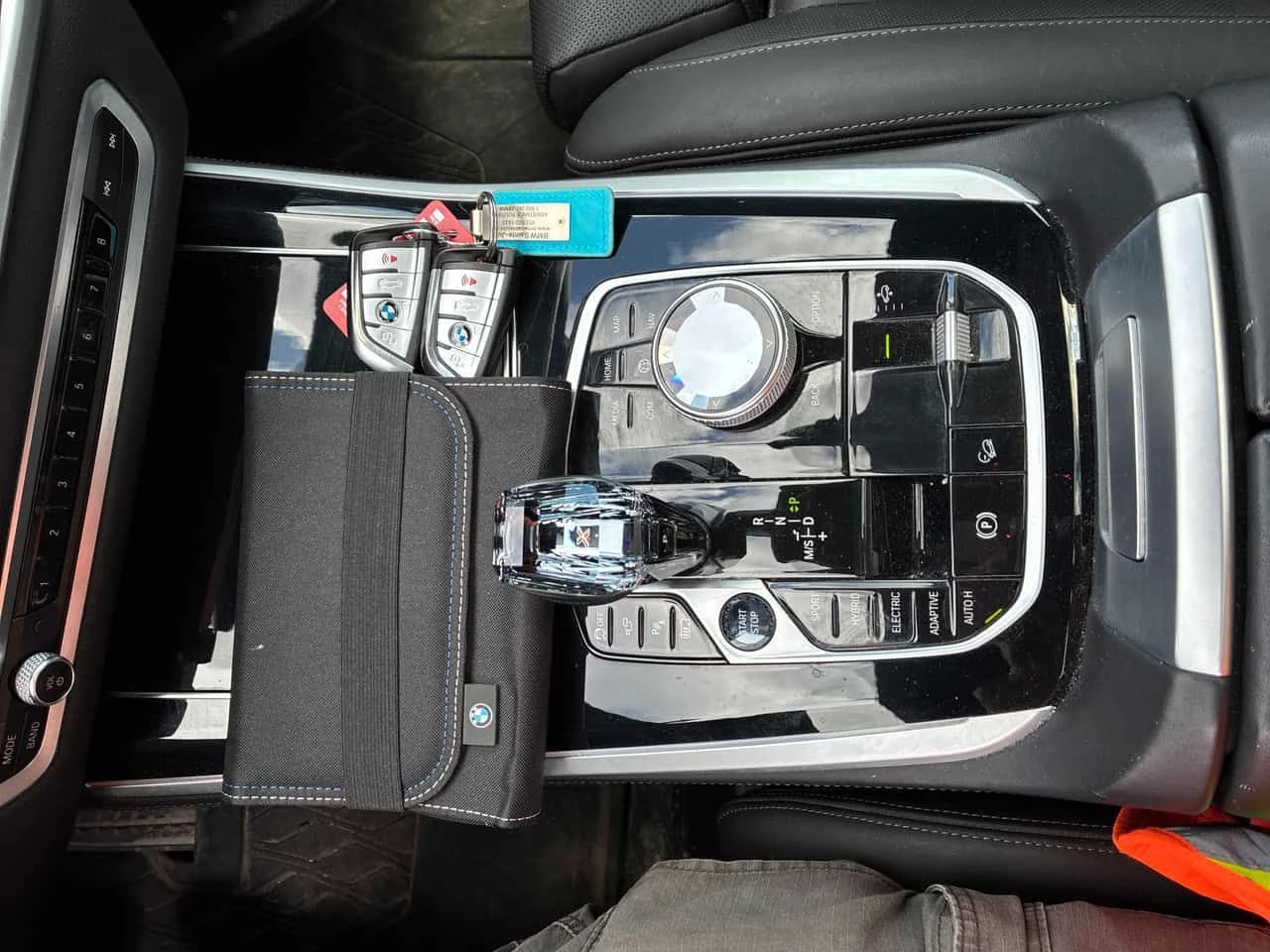 BMW X5 xDrive45e  CARFAX | Mobile.bg � ����������� 11