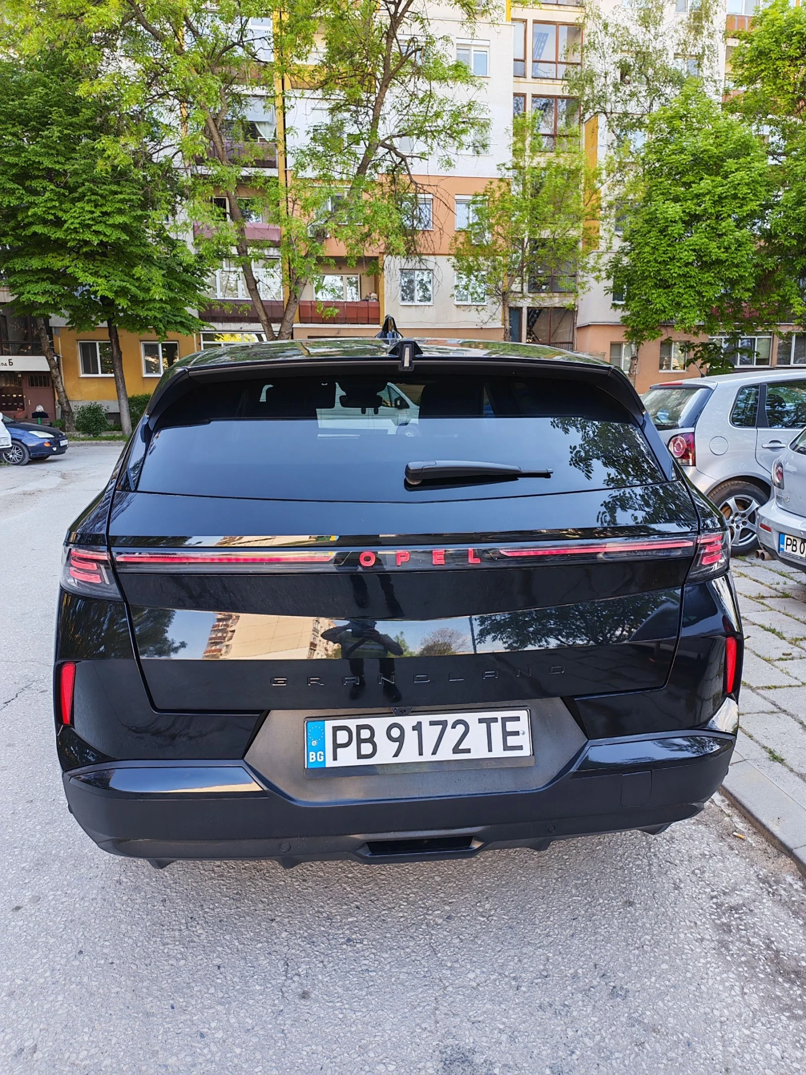 Opel Grandland 1.2 Gs 145 hibrid , снимка 6 - Автомобили и джипове - 54967685
