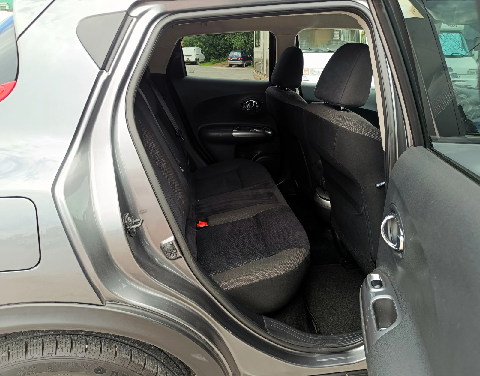Nissan Juke 1.5 DCi* NAVI* КАМЕРА* ОБСЛУЖЕН* , снимка 16 - Автомобили и джипове - 55274476