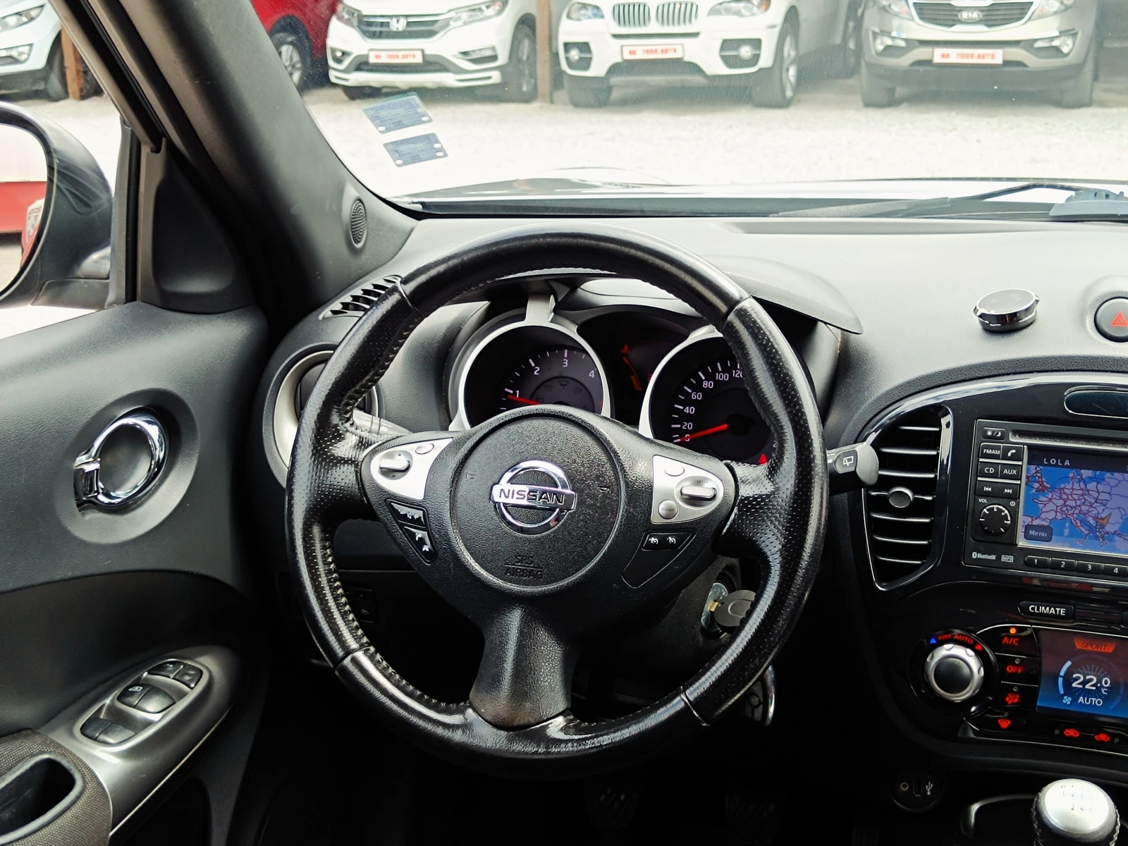 Nissan Juke 1.5 DCi* NAVI* КАМЕРА* ОБСЛУЖЕН* , снимка 12 - Автомобили и джипове - 55274476