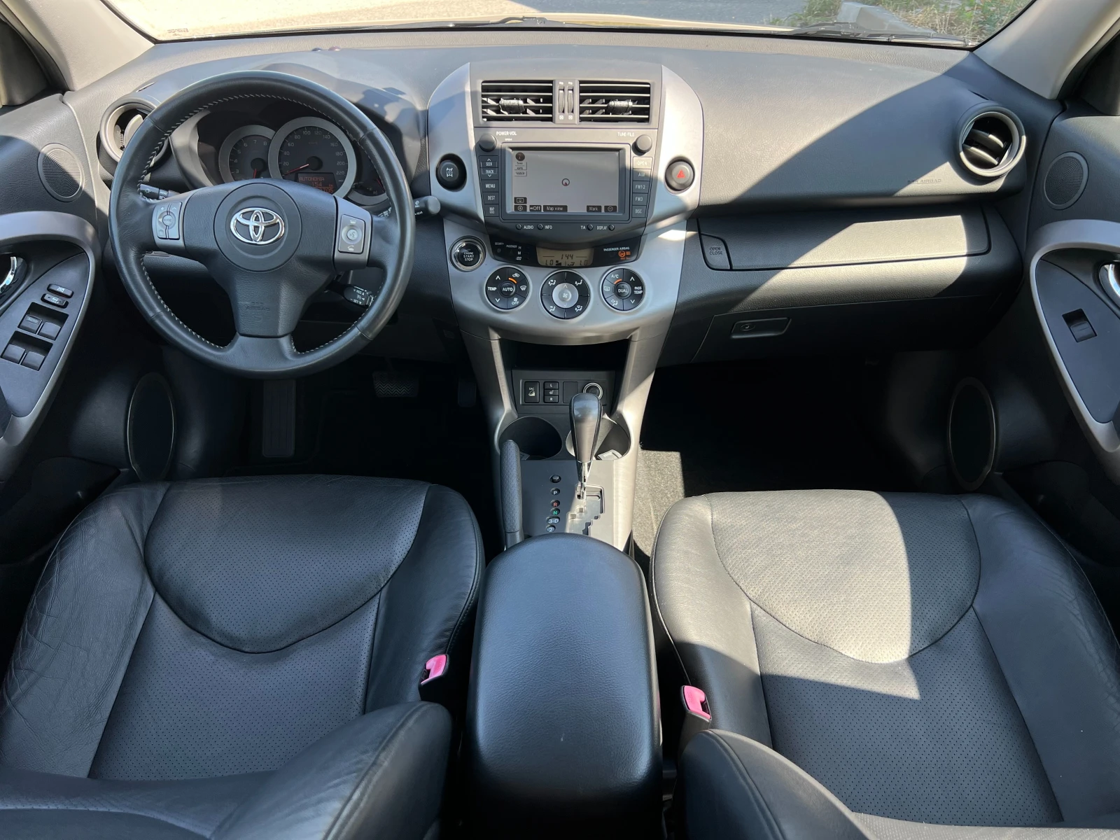 Toyota Rav4 2.0i-152кс-БЕЗ АНАЛОГ НА ПАЗАРА! УНИКАТ! FULL!, снимка 10 - Автомобили и джипове - 55463728