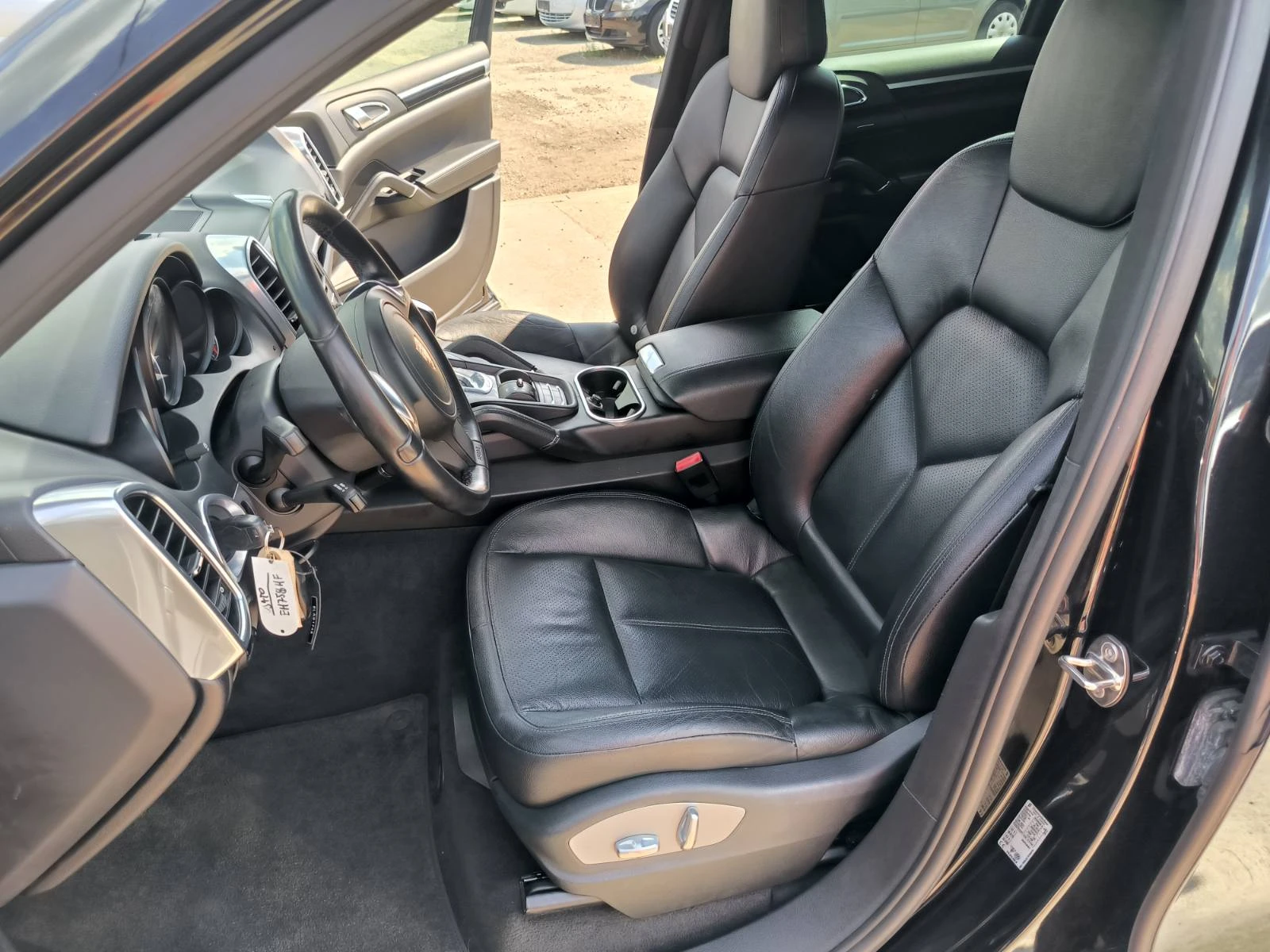 Porsche Cayenne 3.0d-Navi-Automat-Euro-5A, снимка 15 - Автомобили и джипове - 55559943